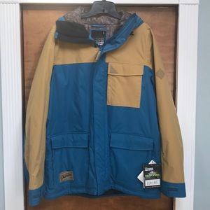 Dakine Snowboard/Ski Jacket -new with tags